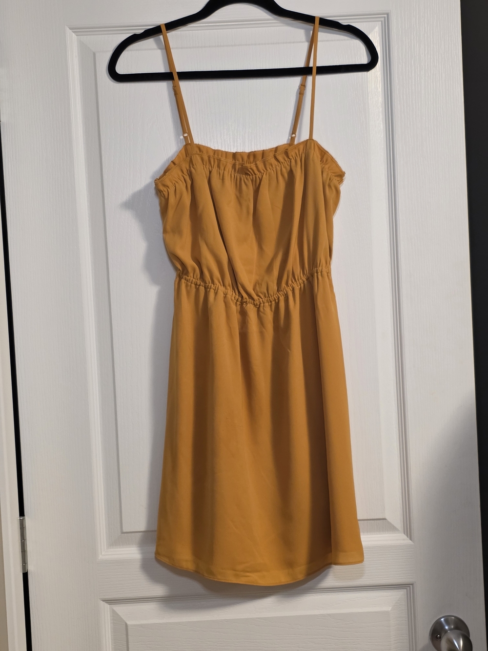 NWOT Aritzia Sunday Best Blixen Chiffon Mini Dress - Mustard Yellow Size M - Picture 2 of 9